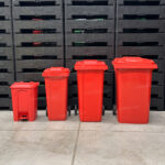 Bote de Basura 240 Lts. / 65 Galones color Rojo - Imagen 11